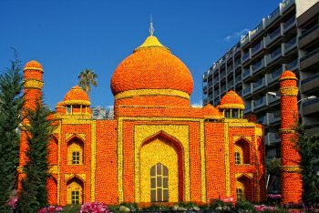 Франция, праздник Лимонов в Ментоне