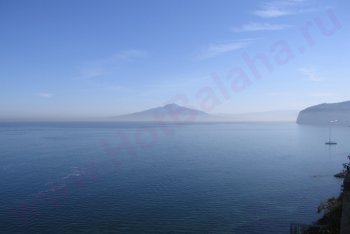 Италия, Вид на Везувий