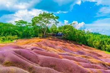 Семицветные пески Шамарель (Маврикий), цветные пески на острове Маврикий, цветные земли Шамарель