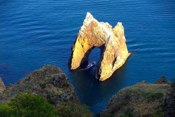 Крым, Россия, отдых в России, путёвки Россия, Крым, скала Золотые ворота