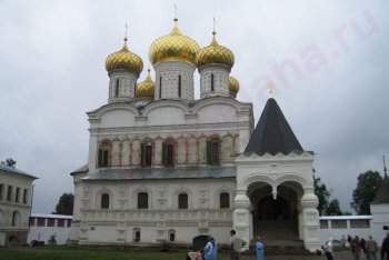 Кострома, Троицкий собор