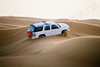 Land Cruiser ОАЭ, джип-сафари в ОАЭ на Лэнд-Крузерах